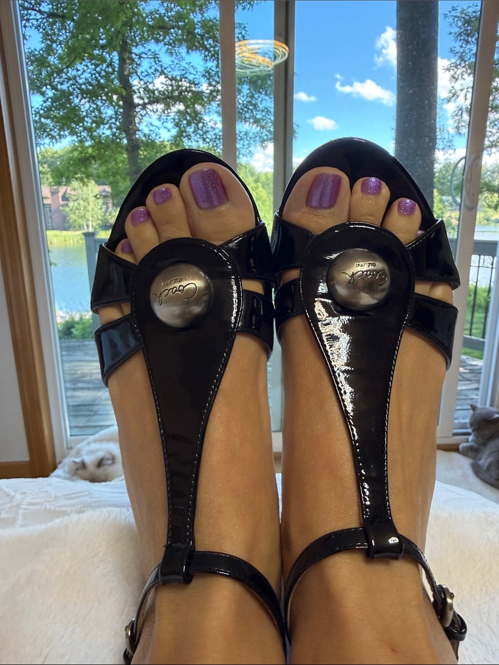 Coach Helena Patent Leather T-Strap Sandals vintage 2008